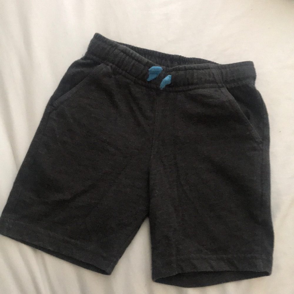 Boys Cat & Jack shorts